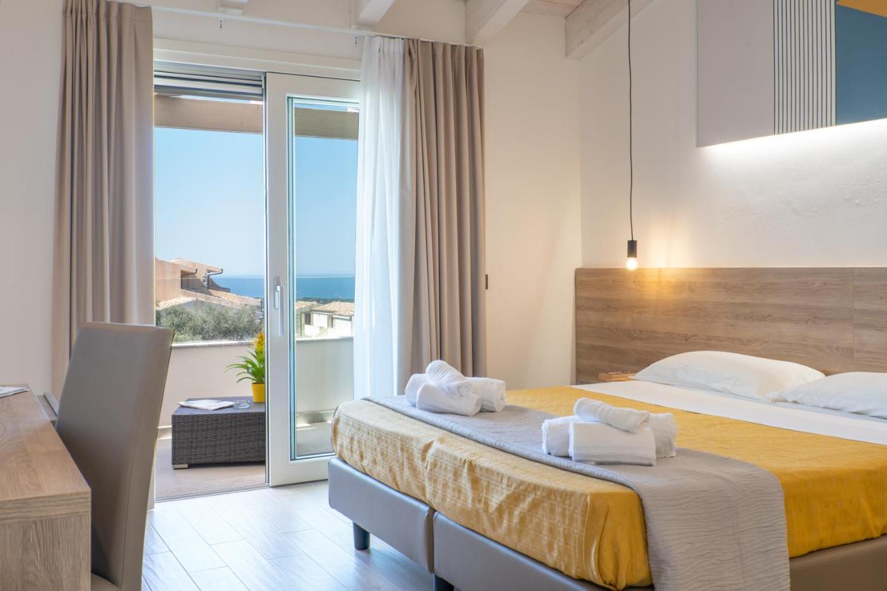 Horizon Hotel Бадеси Экстерьер фото